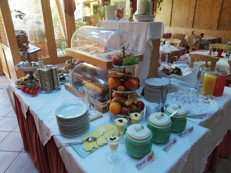 Gaestehaus Post Aigner غرايفينبورغ المظهر الخارجي الصورة